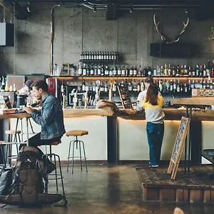 Hostel Nui. & Bar Lounge, Tokyo
